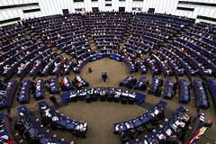 В ЕС призвали Украину к финансовой самостоятельности